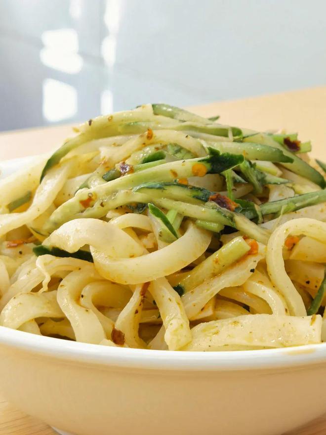 &ldquo;吃了十幾年&rdquo;|涼皮老店，陪你過夏天