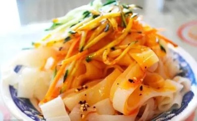 5平小店月賺2萬(wàn),三四線小城市怎么開(kāi)涼皮店才賺錢(qián)?